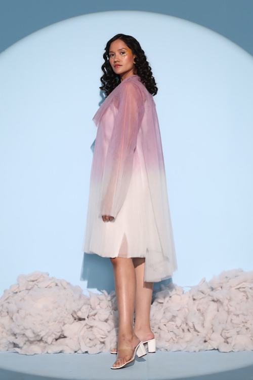 Chambray & Co.'S Azure Ombre Dyes Silk Net Cotton Set