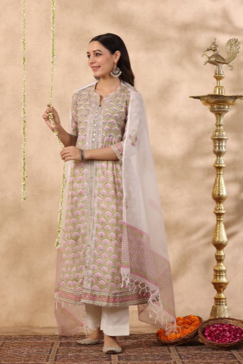 Shuddhi Green And Pink 2 Piece Kurta Set