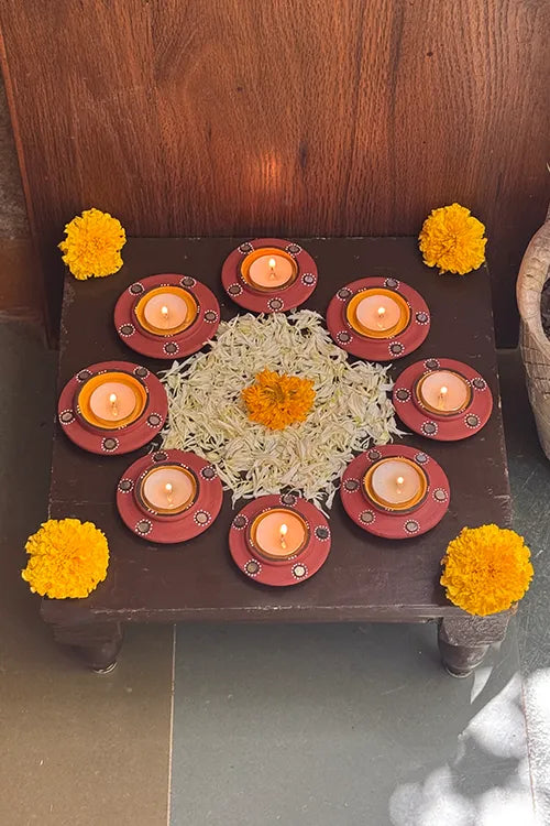Antarang: Terracotta- Handpainted - Terracotta Disc Diya Set Of 8