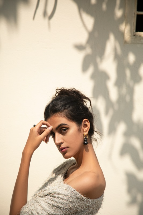 'Kabbish 'Bhavai-Panihari  Minimal Earring' Black Pottery, Terracotta'