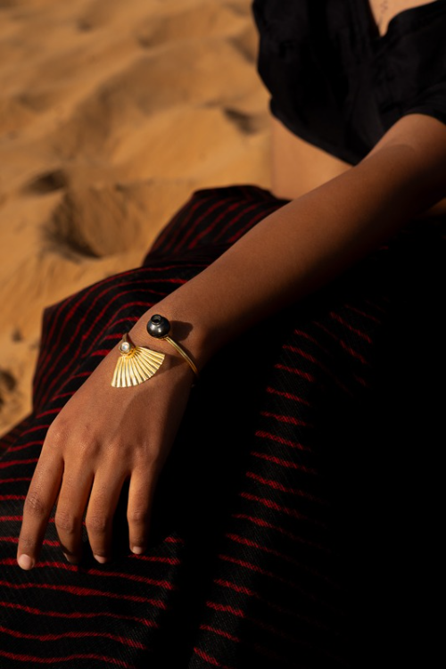 'Kabbish 'Kali Kundan Round Bracelet' Black Pottery, Terracotta, Bracelet'