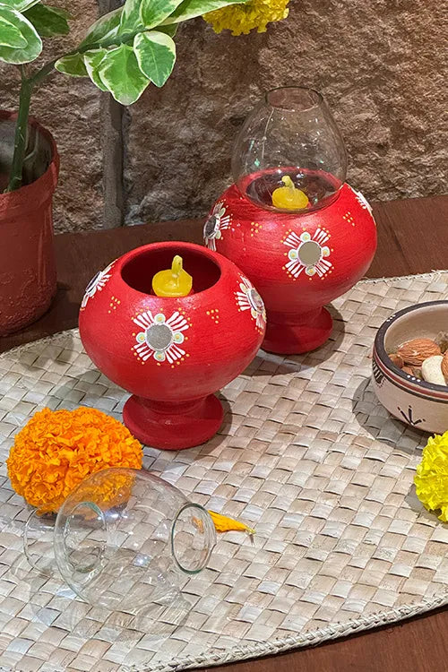 Antarang- Traditional Oil Lamps- Akhand Diyas- Red(Set Of 2)