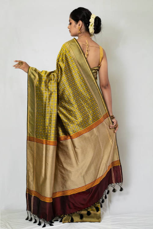 "VWAS" Brown Green Handloom Banarasi Pure Katan Silk Tanchoi Saree