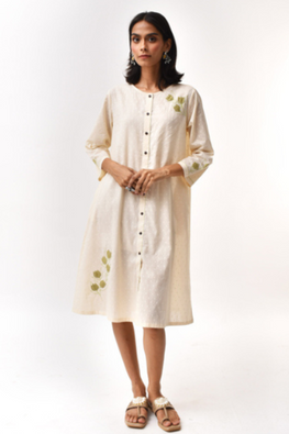 Arrosa Applique Off White Cotton Dress