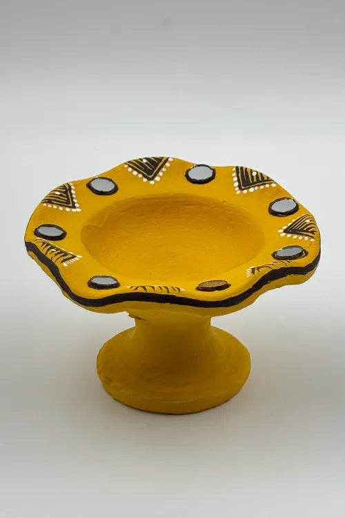 Antarang: Terracotta- Handpainted - Yellow Flower Diya Set Of 6