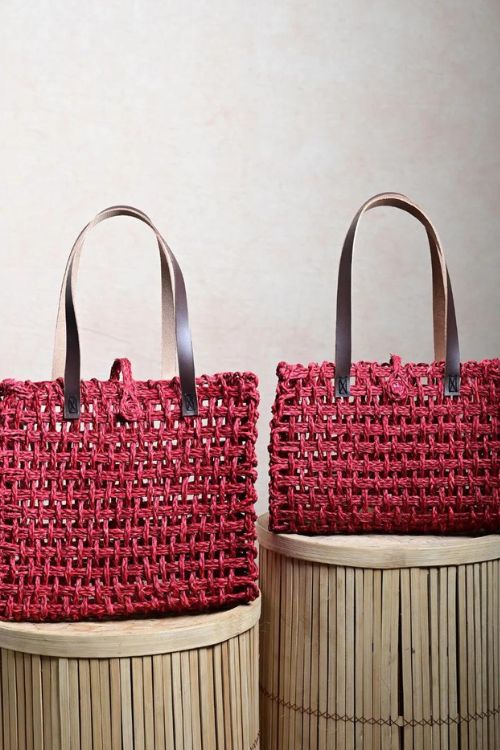 Kadam Haat Handmade Sabai Grass Mesh Bag - Large (Surkhi)