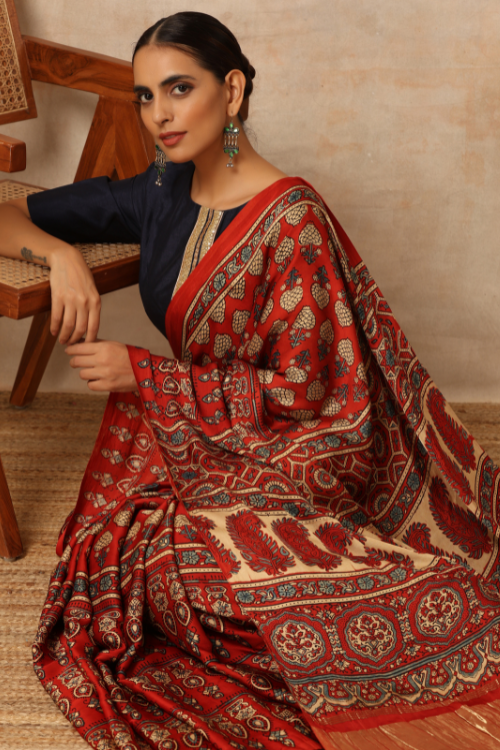 Tenaaro  Ajrakh Hand Block Printed Modal Tissue Pallu Saree (Red-5)