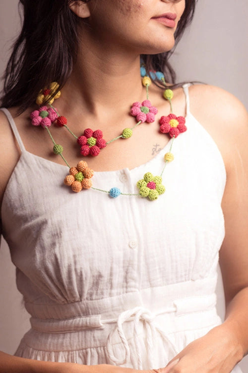 Samoolam Gulnaar Colorful Daisy - Bead String Necklace