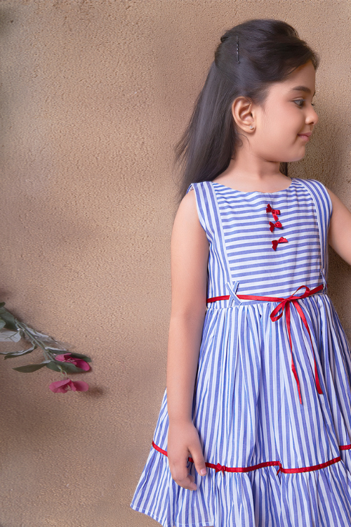 Soleilclo "Coastal Charm" Sleeveless Blue Striped Cotton Dress With Satin Belt And Bows