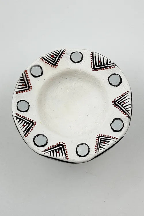 Antarang: Terracotta- Handpainted - White Flower Diya Set Of 6