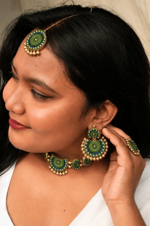 Mridah 'Chandrakala' Terracotta Choker Set With Maangtika