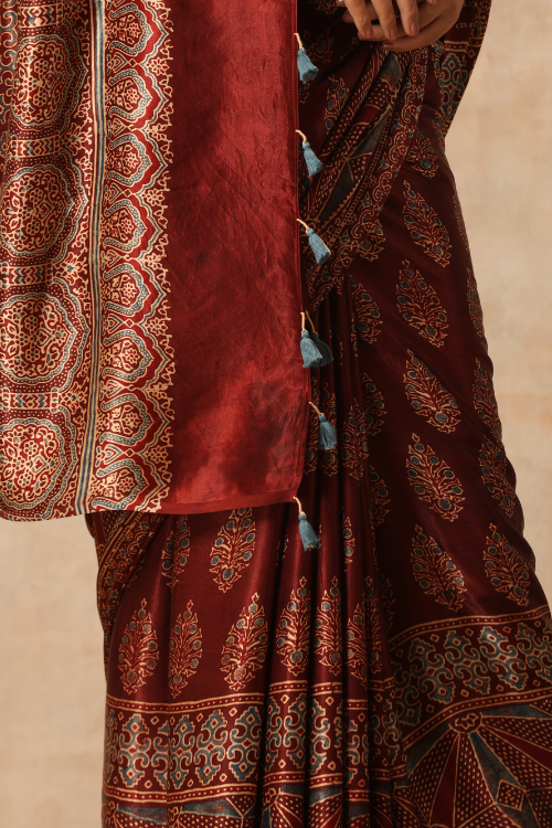 Riyaz Khatri Traditional Ajrakh Hand Block Printed And Natural Dye Modal Silk Saree With Beautiful Tassels - Brown