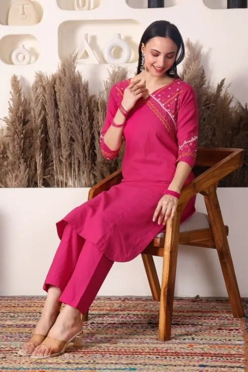 Urmul Sindhi Embroidery SANTOSH Pink Kurta - Pant Set