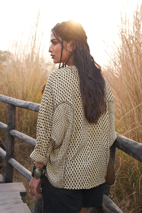 Dharan "Black Kaju Shirt"