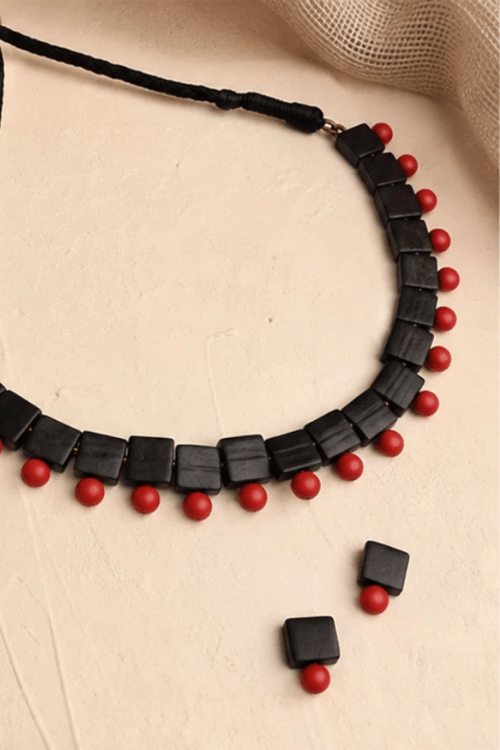 Mridah Red And Black 'Taal' Handmade Black Terracotta Choker Necklace Set
