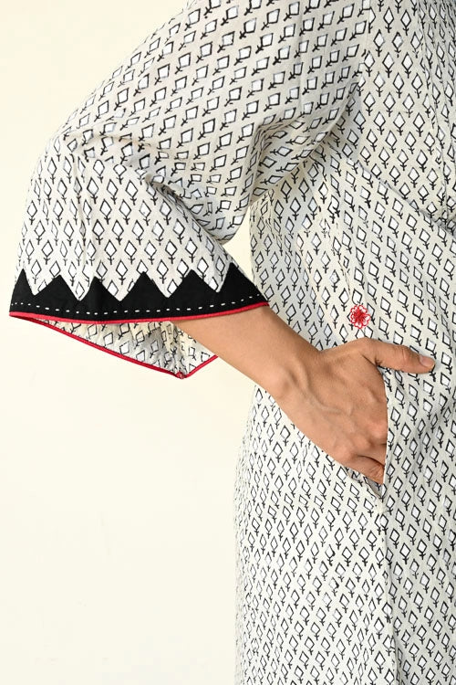 Dharan "Saanjh Kurta Black & White