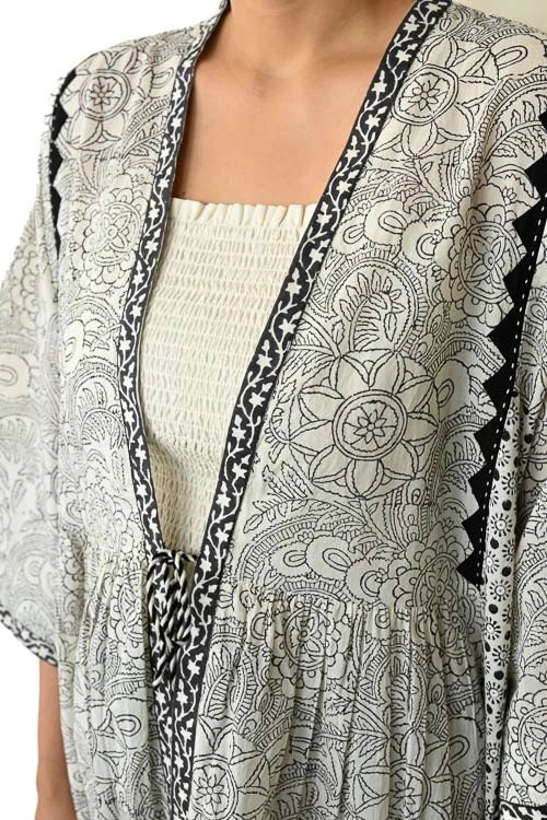 Dharan "Meera Overlay Black & White"