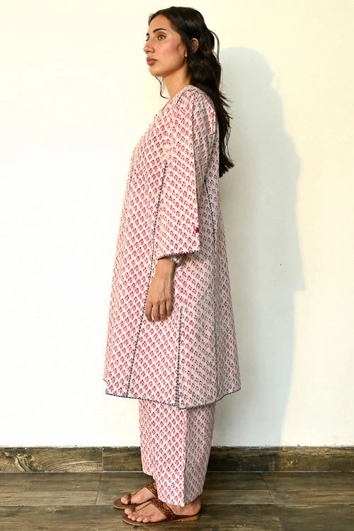 Dharan "Noor Kurta Peach"