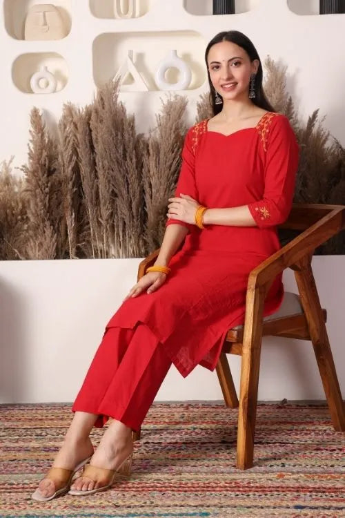 Urmul Soof Embroidery RANGU Red Kurta - Pant Set