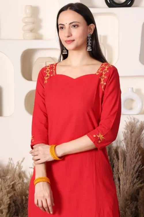 Urmul Soof Embroidery RANGU Red Kurta - Pant Set