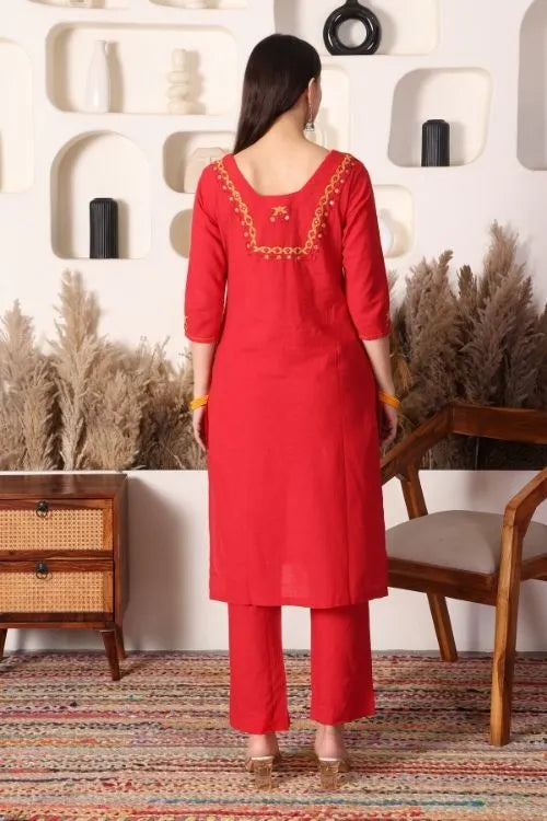 Urmul Soof Embroidery RANGU Red Kurta - Pant Set