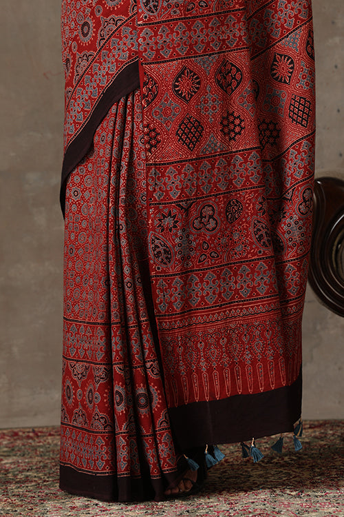 TENAARO  Ajrakh Hand Block Printed Mul Cotton Saree (Red2)