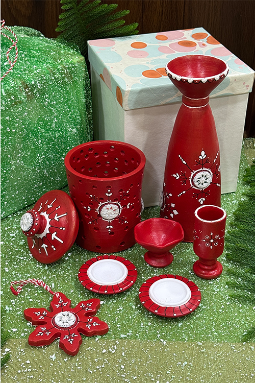 Antarang- Terracotta- Red Christmas Hamper