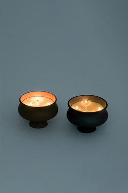 Ratri: Luxury Candle Terracotta