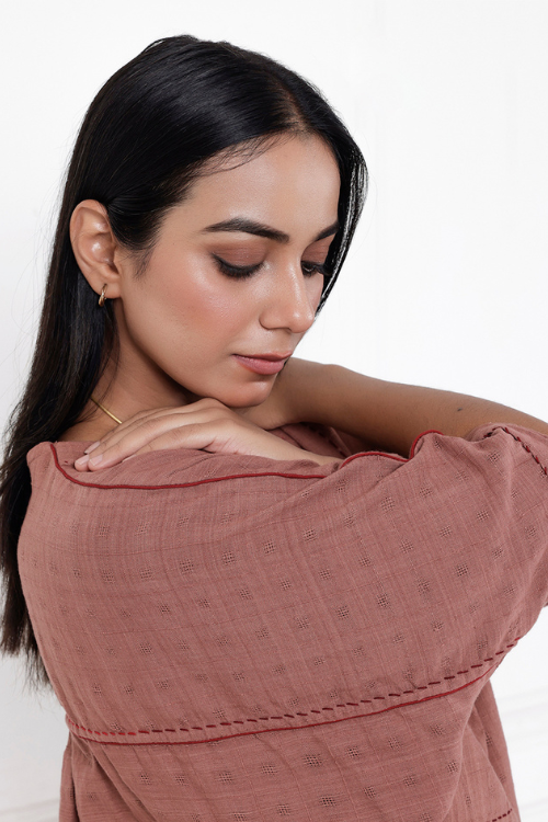 Bebaak Coco Hand-Embroidered & Handwoven Antifit Tunic Set