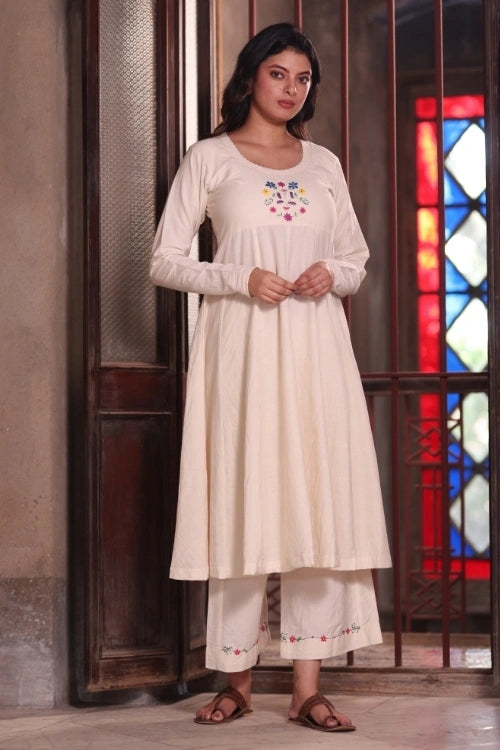 Bebaak Meera Ivory Handwoven Kurta Set