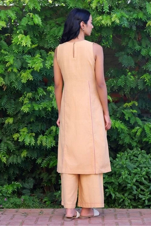 Bebaak Beige Handwoven Cotton Sleeveless Kurta Set: 2Pc Set