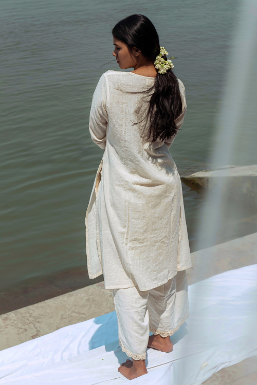 Bebaak Maahi Mirror Muslin Kurta Set