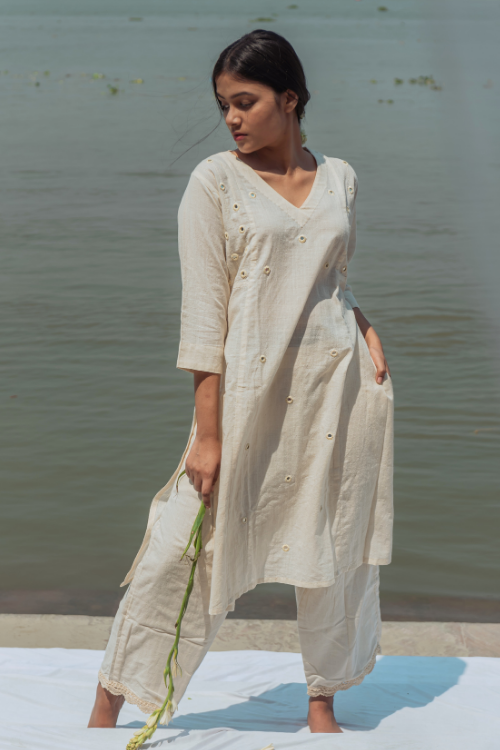 Bebaak Maahi Mirror Muslin Kurta Set
