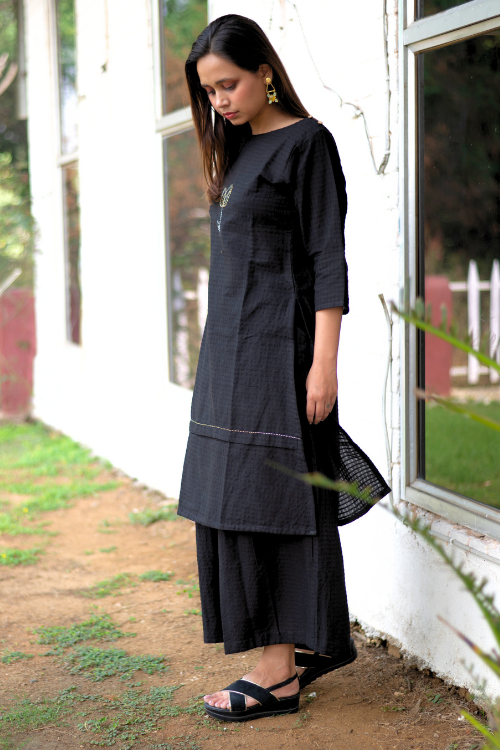 Bebaak Lotus Hand Embroidered & Handwoven Boat Neck Black Kurta Set