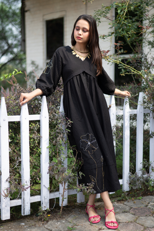 Bebaak Maya Hand Embroidered & Handwoven Black Maxi Dress Okhaistore Bebaak Maya Hand Embroidered & Handwoven Black Maxi Dress Okhaistore