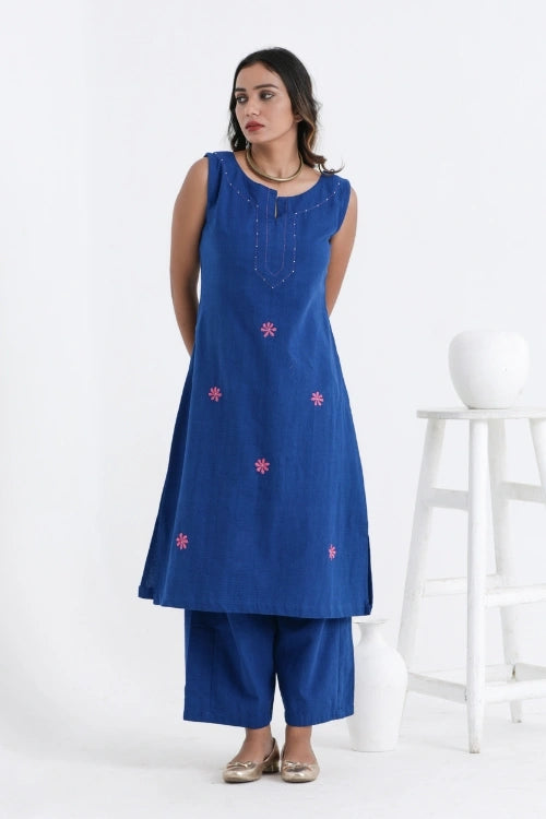 Bebaak Shama Hand Embroidered & Handwoven Sleeveless Kurta Set