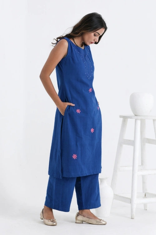 Bebaak Shama Hand Embroidered & Handwoven Sleeveless Kurta Set