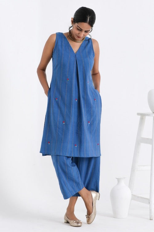 Bebaak Ira Hand Embroidered Pure Cotton Kurta Set For Women Online