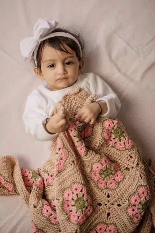 Samoolam Blush Bloom Blanket