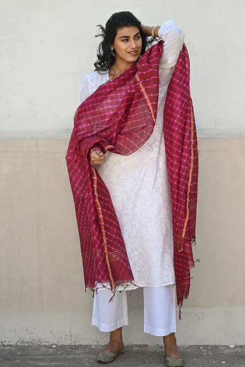 The ICH Exclusive Lehariya Chanderi Dupatta - Berry Blast