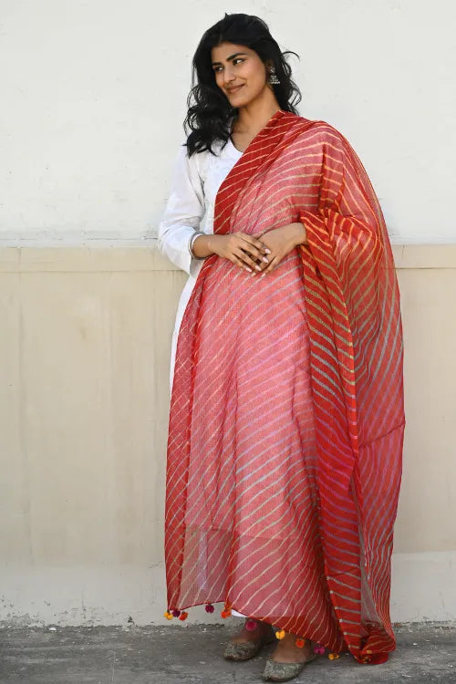 The ICH Soft Lehariya Kota Doria Cotton Dupatta - Scarlet Red