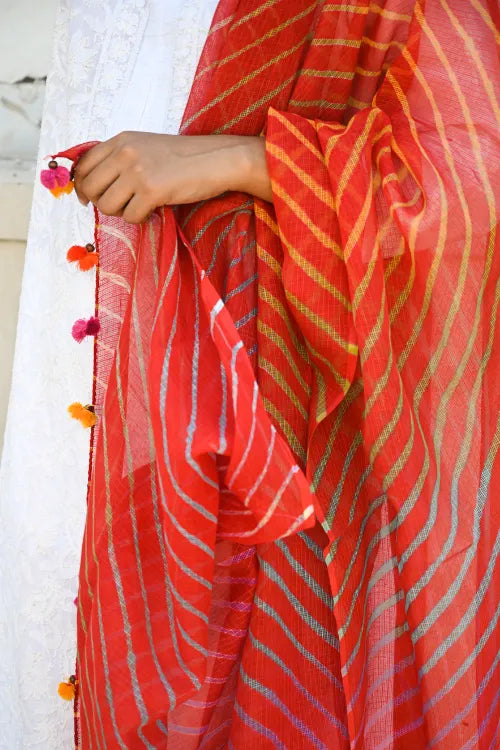The ICH Soft Lehariya Kota Doria Cotton Dupatta - Scarlet Red