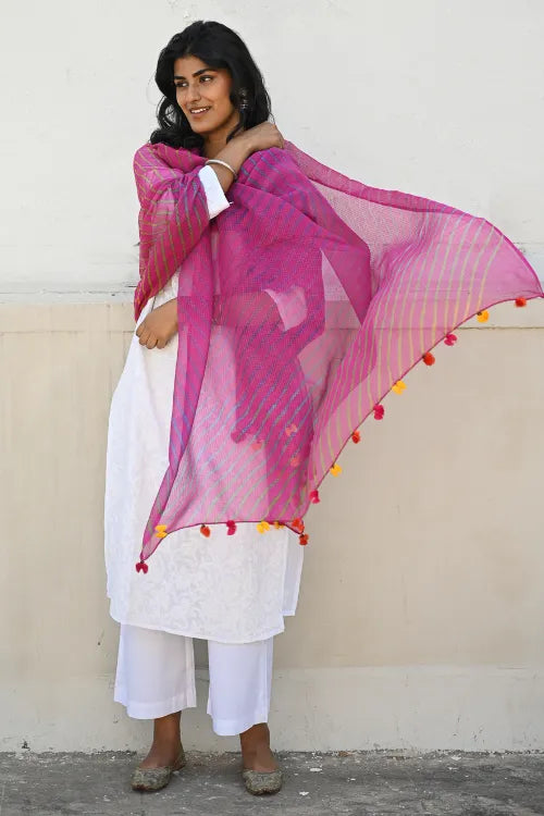 The ICH Soft Lehariya Kota Doria Cotton Dupatta - Rose Pink