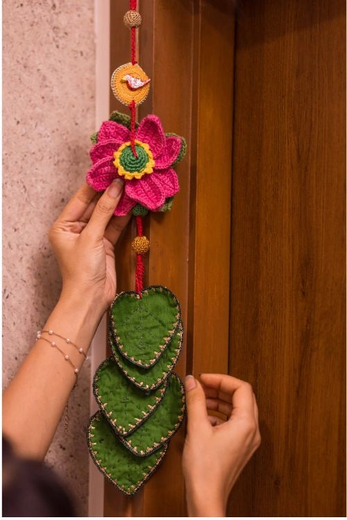 Samoolam Kamal Door Side Hanging (Set Of 2)
