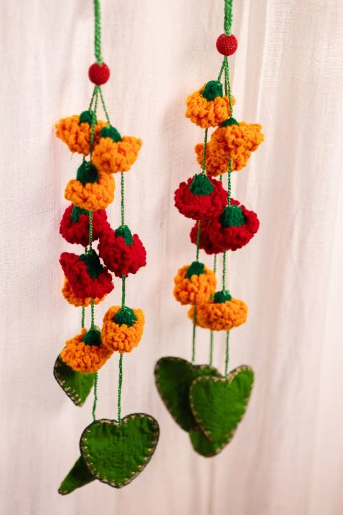 Samoolam Genda Gul Door Side Hanging (Set Of 2)