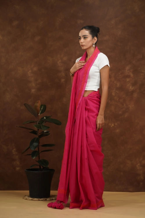 Shwet Women Mgenta Pink Hand Embroidered Chikankari Mulmul Saree