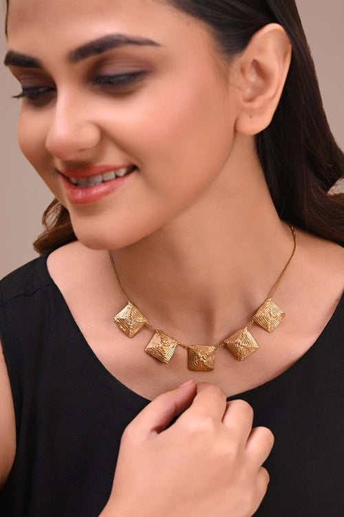 Miharu Vritti Dhokra Necklace