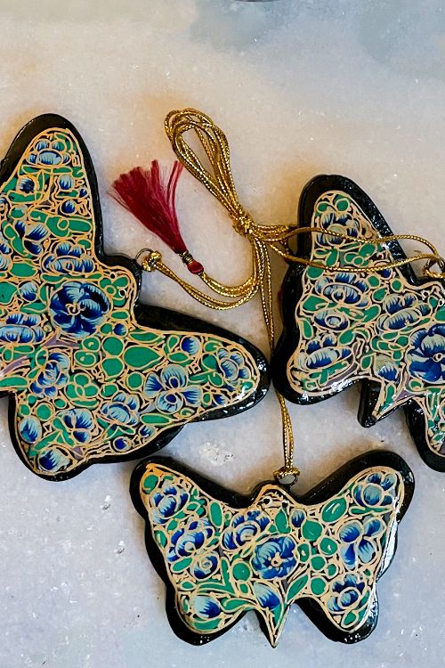 TICH  Kashmiri Art Xmas Decorations - Set Of 7 (3 Butterflies, 2 Baubles, 2 Bells)