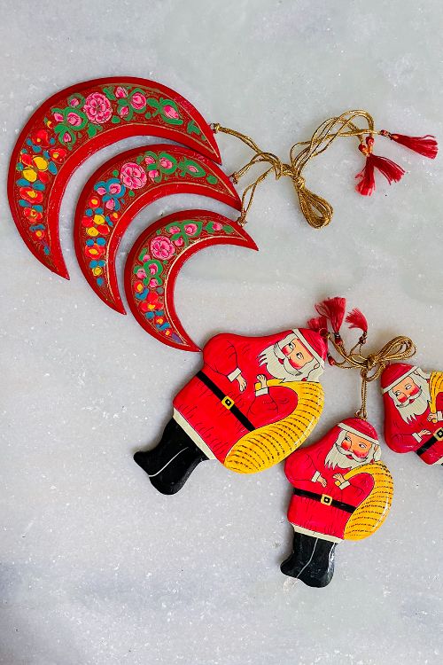 TICH  Kashmiri Art Xmas Decorations - Set Of 6 (3 Moons, 3 Santa)