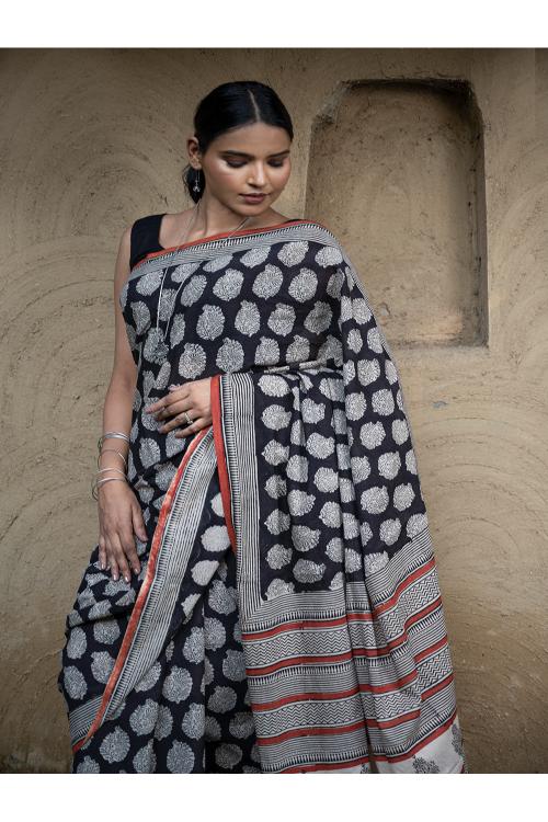 TICH Classic Appeal. Bagru Hand Block Printed Mul Cotton Saree - Black Paisley